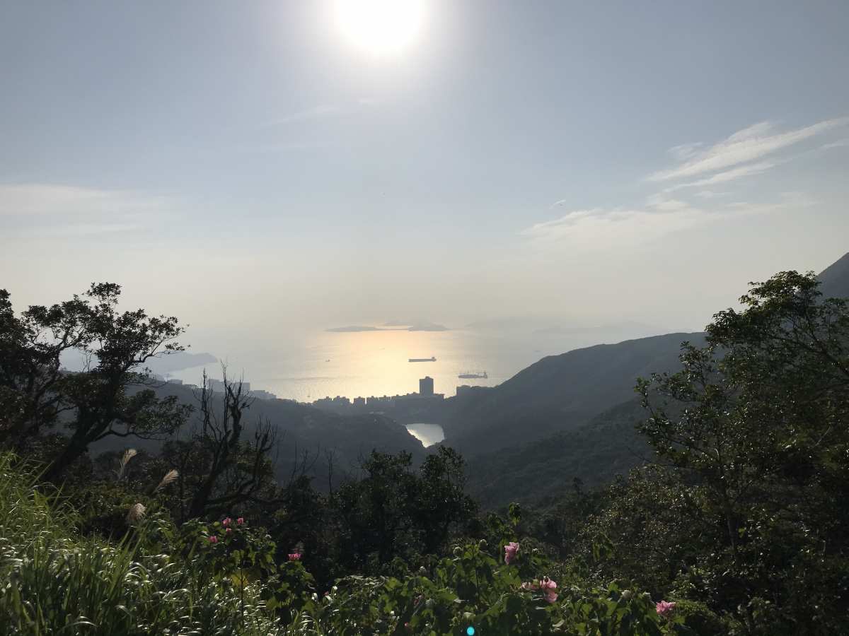 The view onto the South side from below Victoria Peak